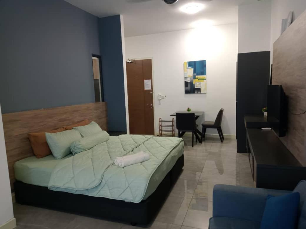 Homestay Shah Rizki At Imperio With Swimming Pool Muslim Friendly Malacca Eksteriør billede